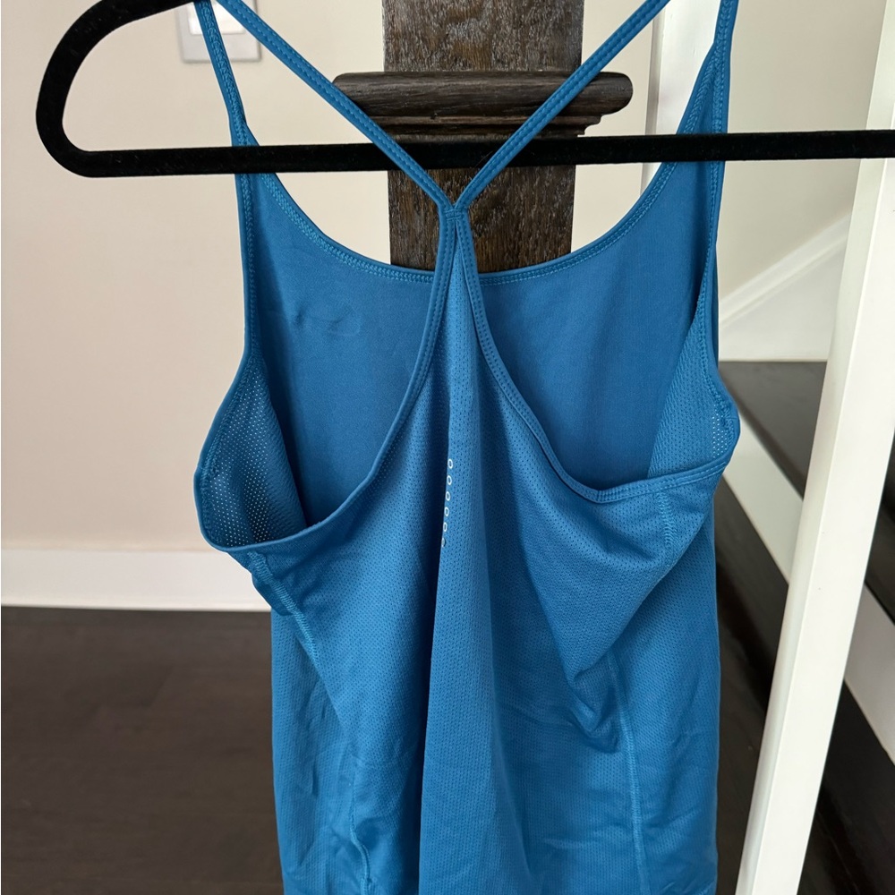Dri fit nike workout tank top